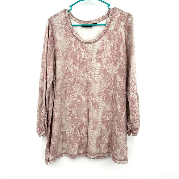 Susan Graver Size XL Shirt Pink Cream‎ Snakeskin Pattern Ruched Sleeve Tunic - Picture 1 of 5